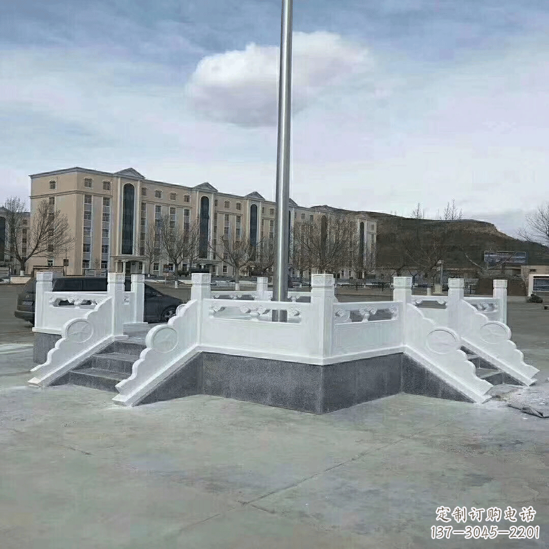 长沙广场石雕升旗台