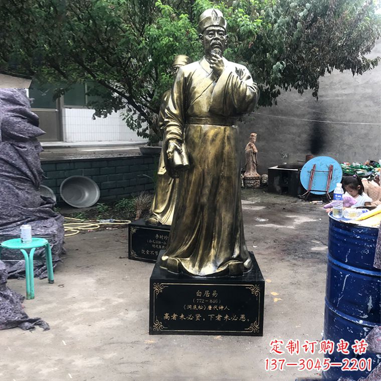 长沙白居易仿铜雕像经典中国古代诗人的艺术再现
