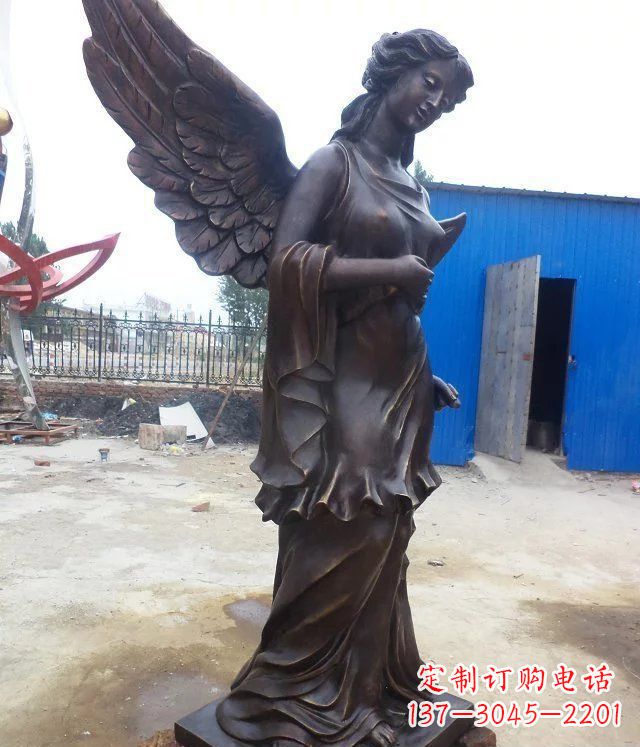 长沙玻璃钢仿铜欧式女人雕塑