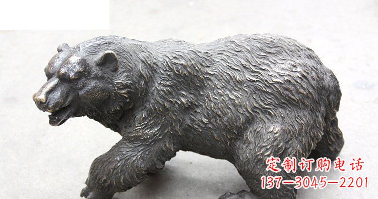 长沙以玻璃钢制作的北极熊雕塑