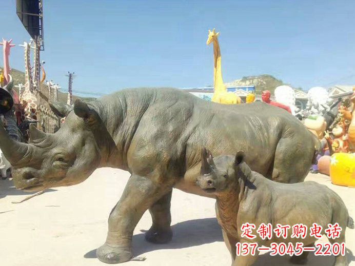 长沙玻璃钢制犀牛雕塑——精美外形、质感出众