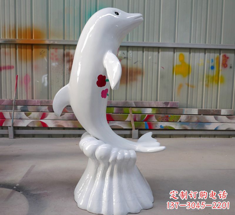 长沙海豚的魅力玻璃钢海豚雕塑