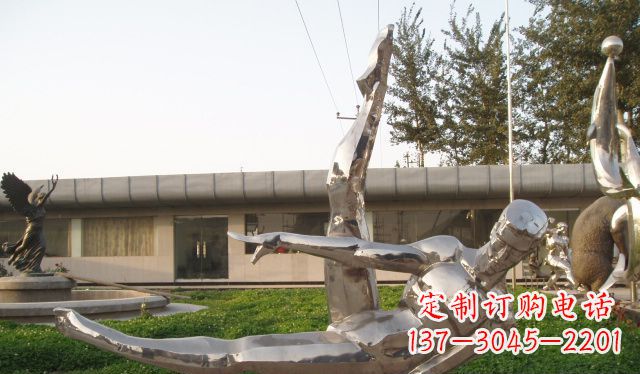 长沙不锈钢马雕塑传承文化的精美艺术