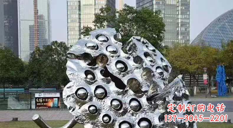 长沙不锈钢城市的莲蓬雕塑