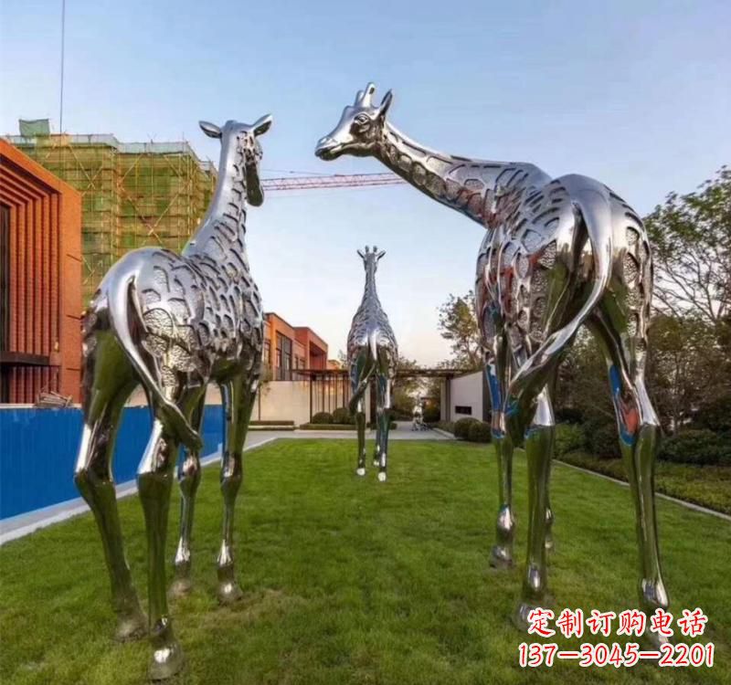 长沙不锈钢城市园林动物雕塑展示大自然的美丽