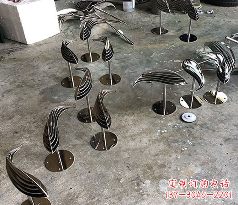 长沙精美不锈钢动物雕塑