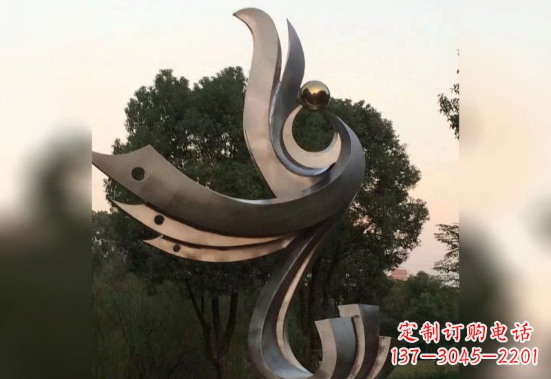 长沙不锈钢凤凰雕塑象征着活力与美丽