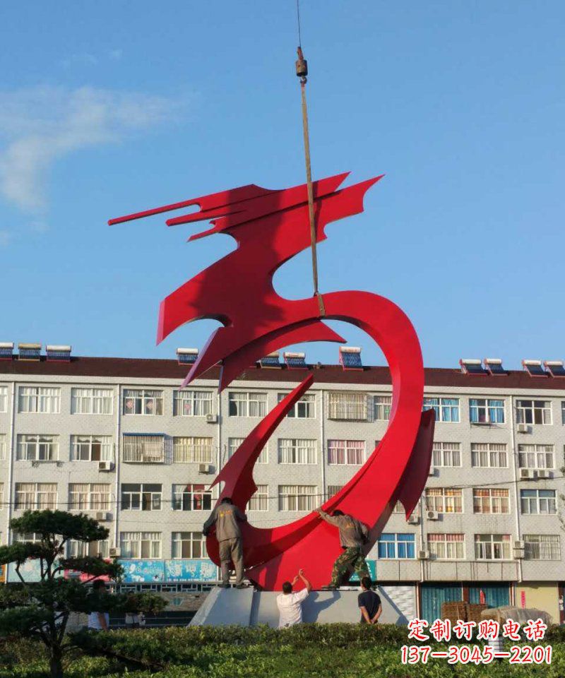 长沙不锈钢龙雕塑展现龙城市景观之美