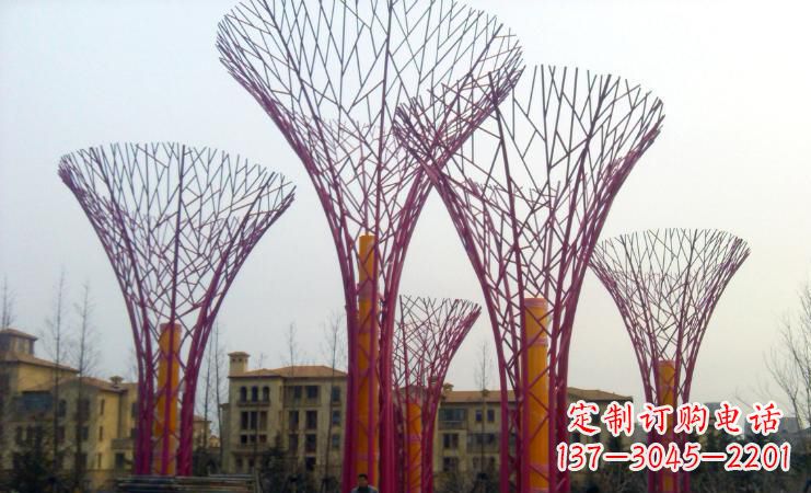 长沙不锈钢树枝雕塑——点缀城市景观