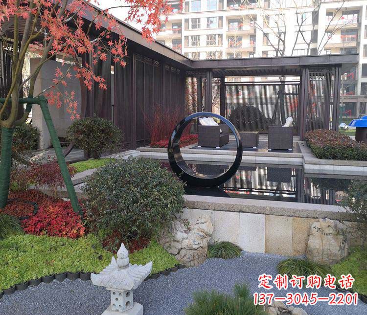 长沙不锈钢圆环雕塑——精美绝伦