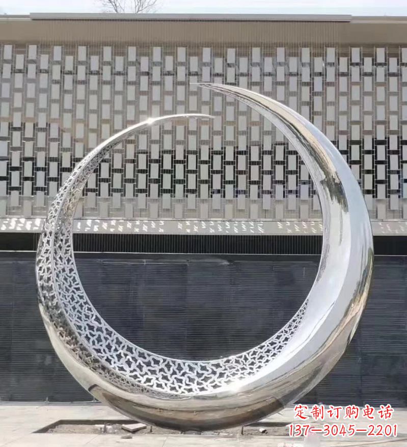 长沙不锈钢月亮雕塑精美的艺术之作