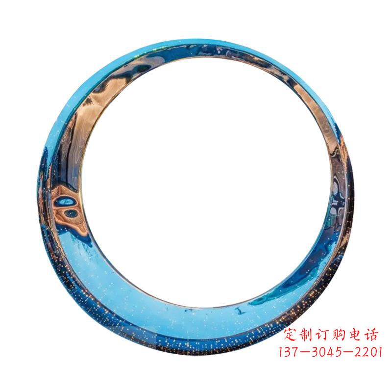 长沙不锈钢创意景观圆环雕塑——美化城市的创意艺术