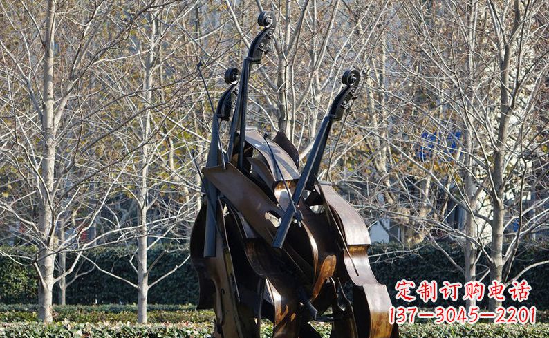 长沙不锈钢大提琴雕塑细节丰富的艺术象征