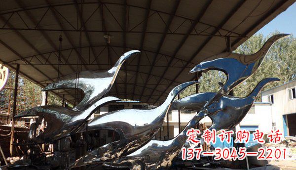 长沙不锈钢大雁雕塑给环境带来生机
