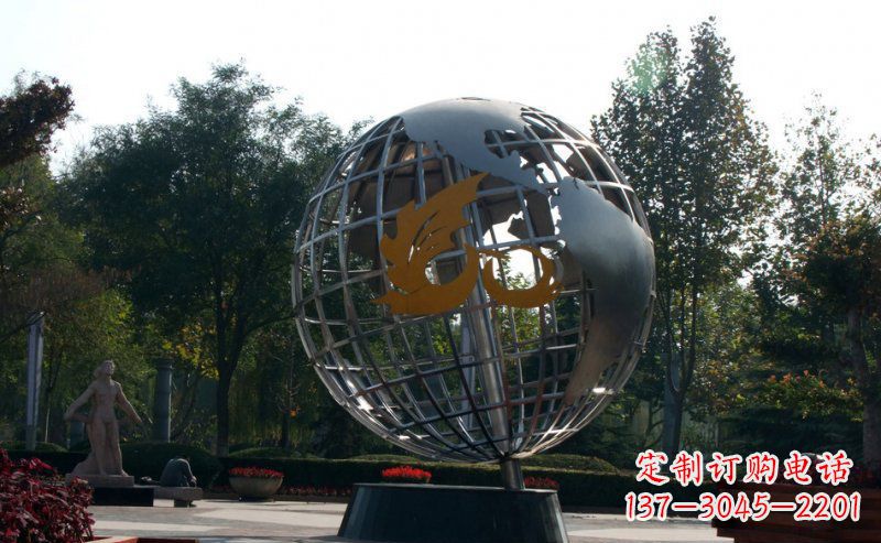 长沙不锈钢地球雕塑一件具有意义的艺术品