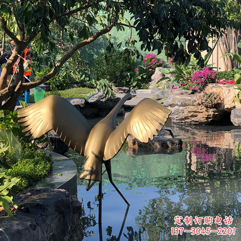 长沙不锈钢动物鹤雕塑精美艺术品