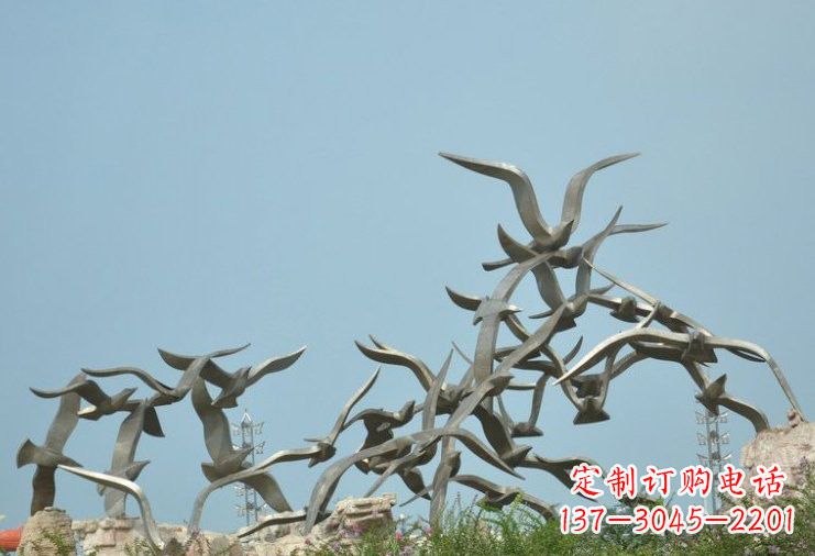 长沙不锈钢大雁雕塑一只翱翔天际的艺术品