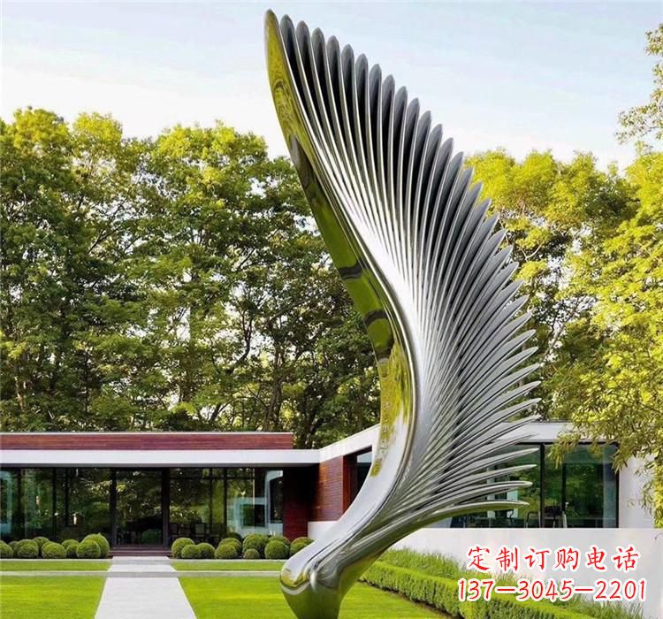 长沙不锈钢飞行翅膀雕塑——精美的艺术之作