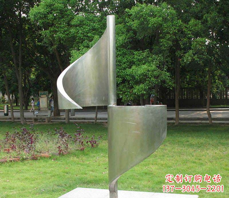 长沙精美不锈钢风车雕塑