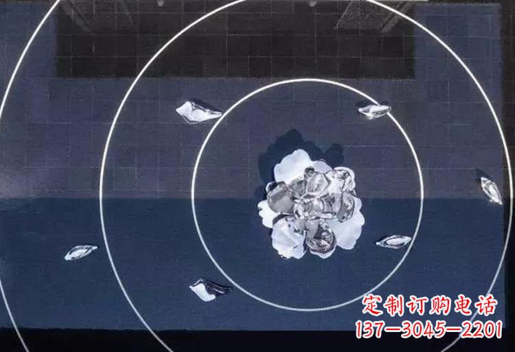 长沙不锈钢莲花雕塑——给公园增添一抹绚丽