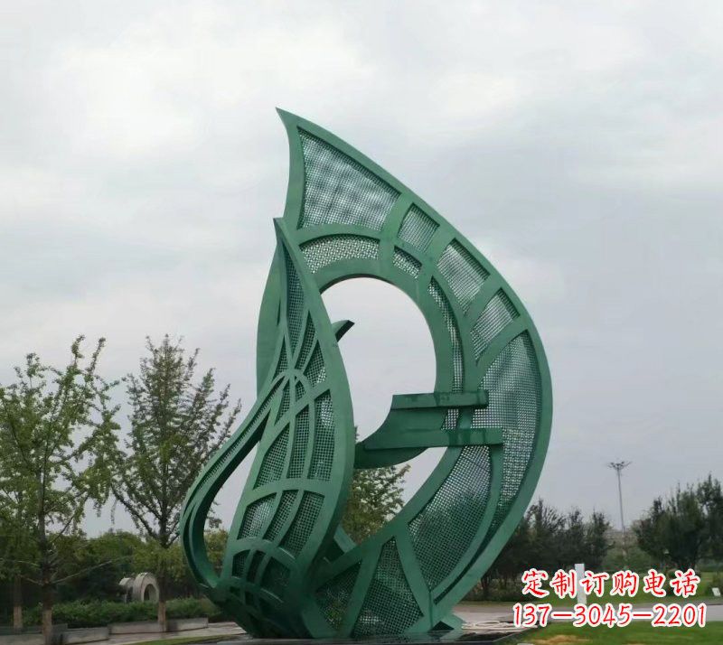 长沙不锈钢大型镂空树叶雕塑精美绝伦