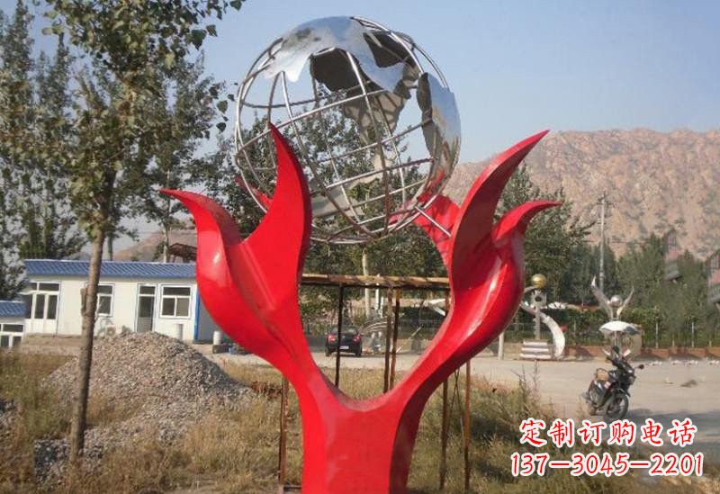 长沙地球雕塑一座象征和平的不锈钢公园