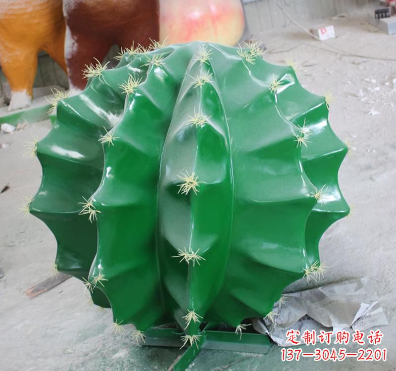 长沙不锈钢仙人掌雕塑给公园景观增添灵动之美