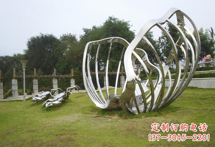 长沙不锈钢公园里的贝壳雕塑