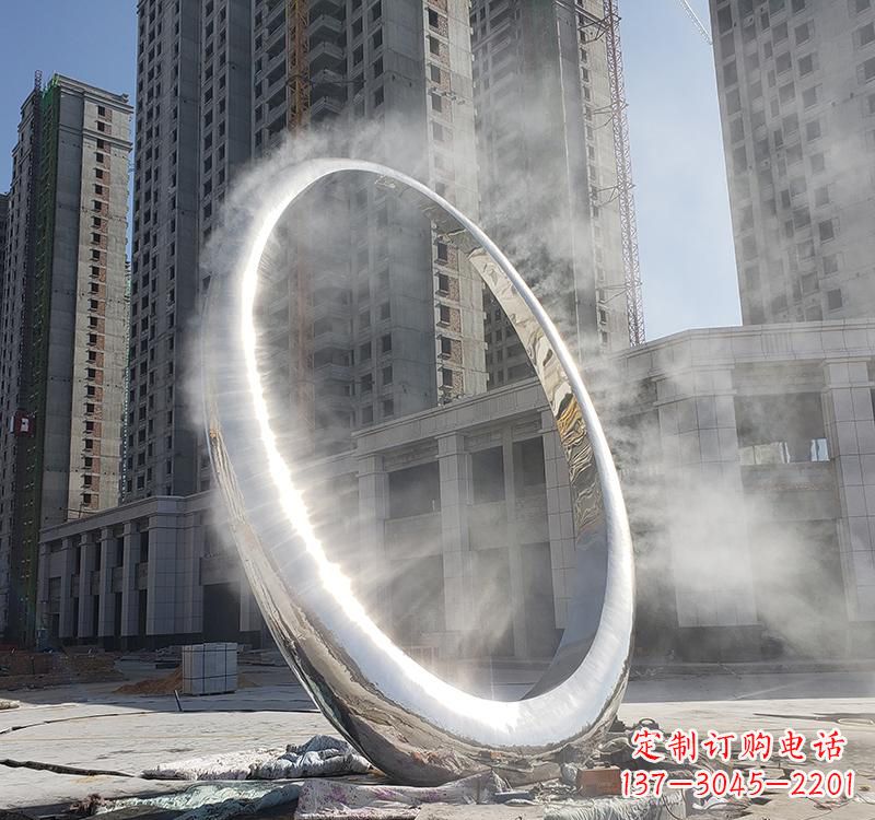 长沙不锈钢圆环雕塑给城市带来独特美感