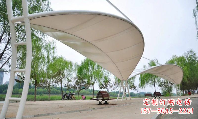 长沙不锈钢树叶形遮阳棚雕塑