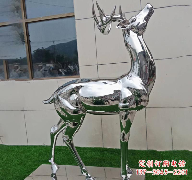 长沙不锈钢户外动物鹿雕塑精致大气的艺术品