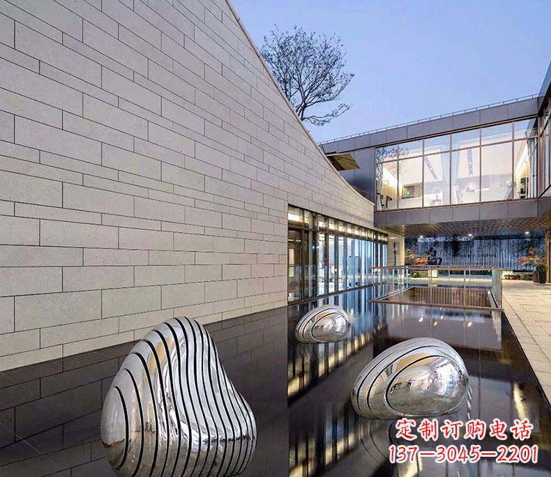 长沙精美不锈钢假山雕塑