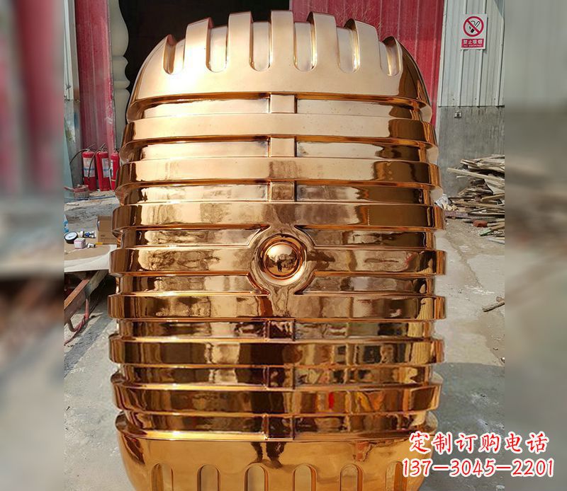 长沙精美不锈钢话筒雕塑