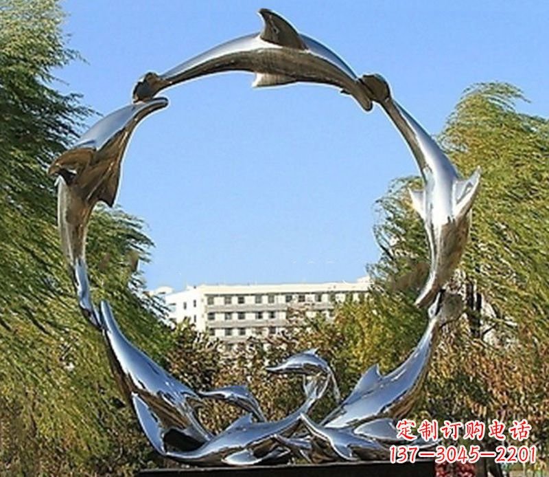 长沙该雕塑的内容、设计理念和文化意义。