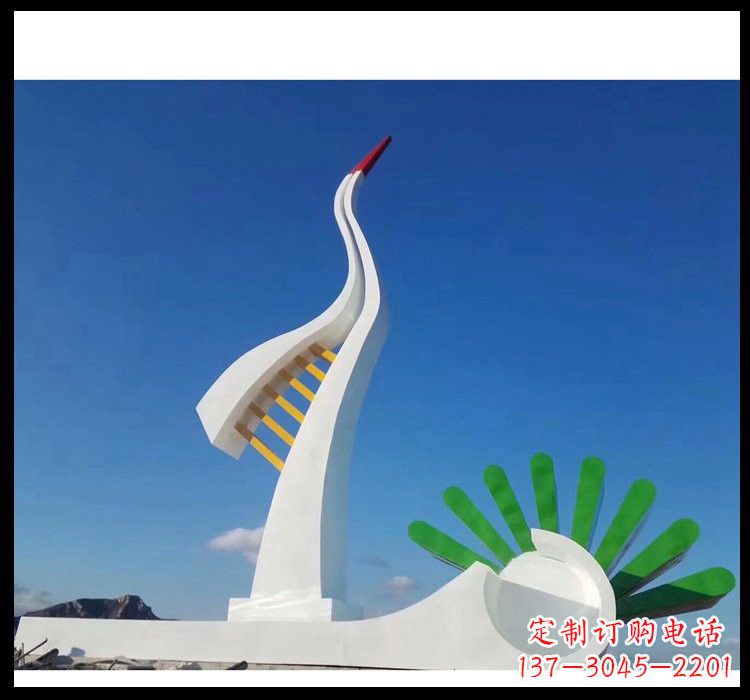 长沙不锈钢松树雕塑，美轮美奂