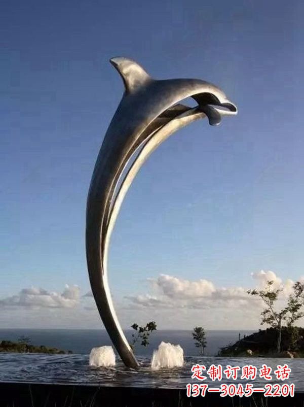 长沙不锈钢海豚雕塑让游客流连忘返