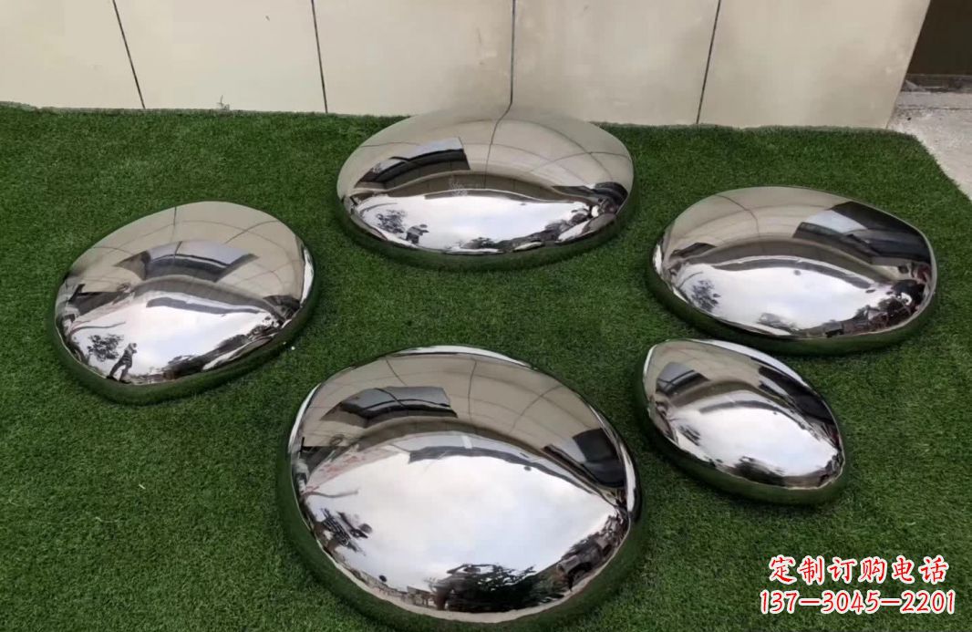 长沙精致灵动的不锈钢鹅卵石雕塑