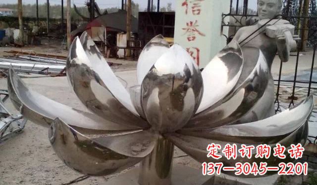 长沙不锈钢莲花雕塑精美绝伦