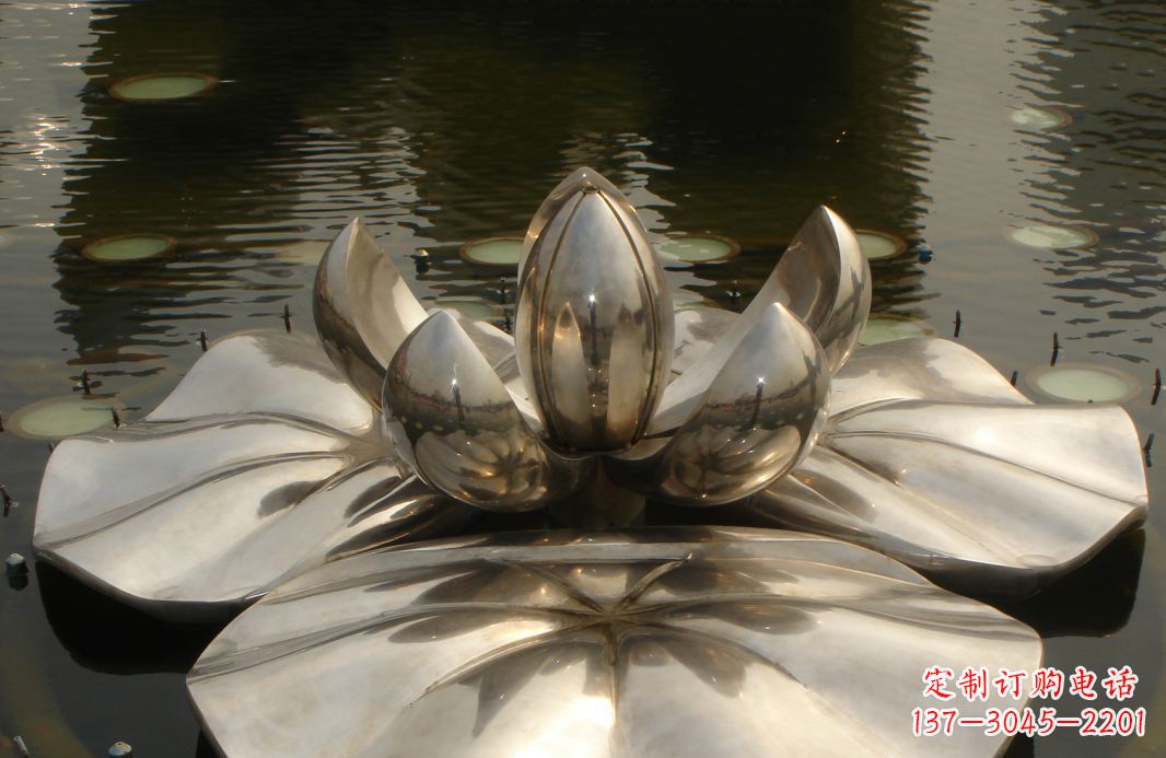 长沙不锈钢莲花雕塑绚丽多彩的艺术之美