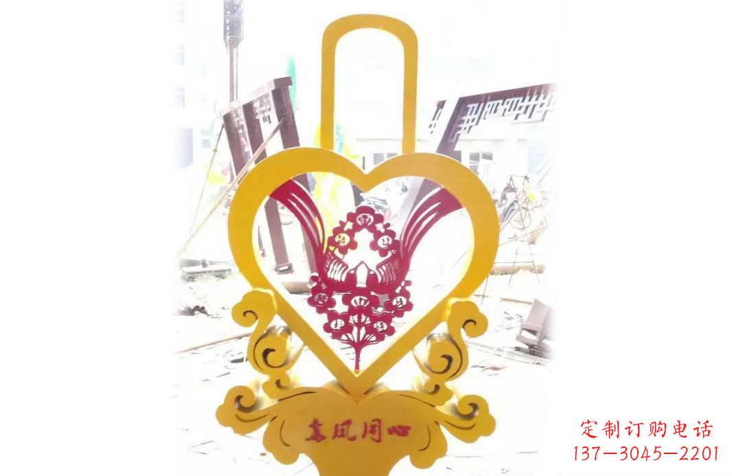 长沙不锈钢龙凤同心景观雕塑彰显中国传统文化