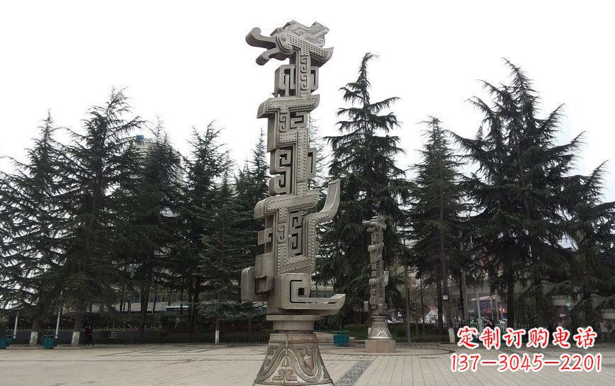 长沙不锈钢龙柱雕塑引领公共景观