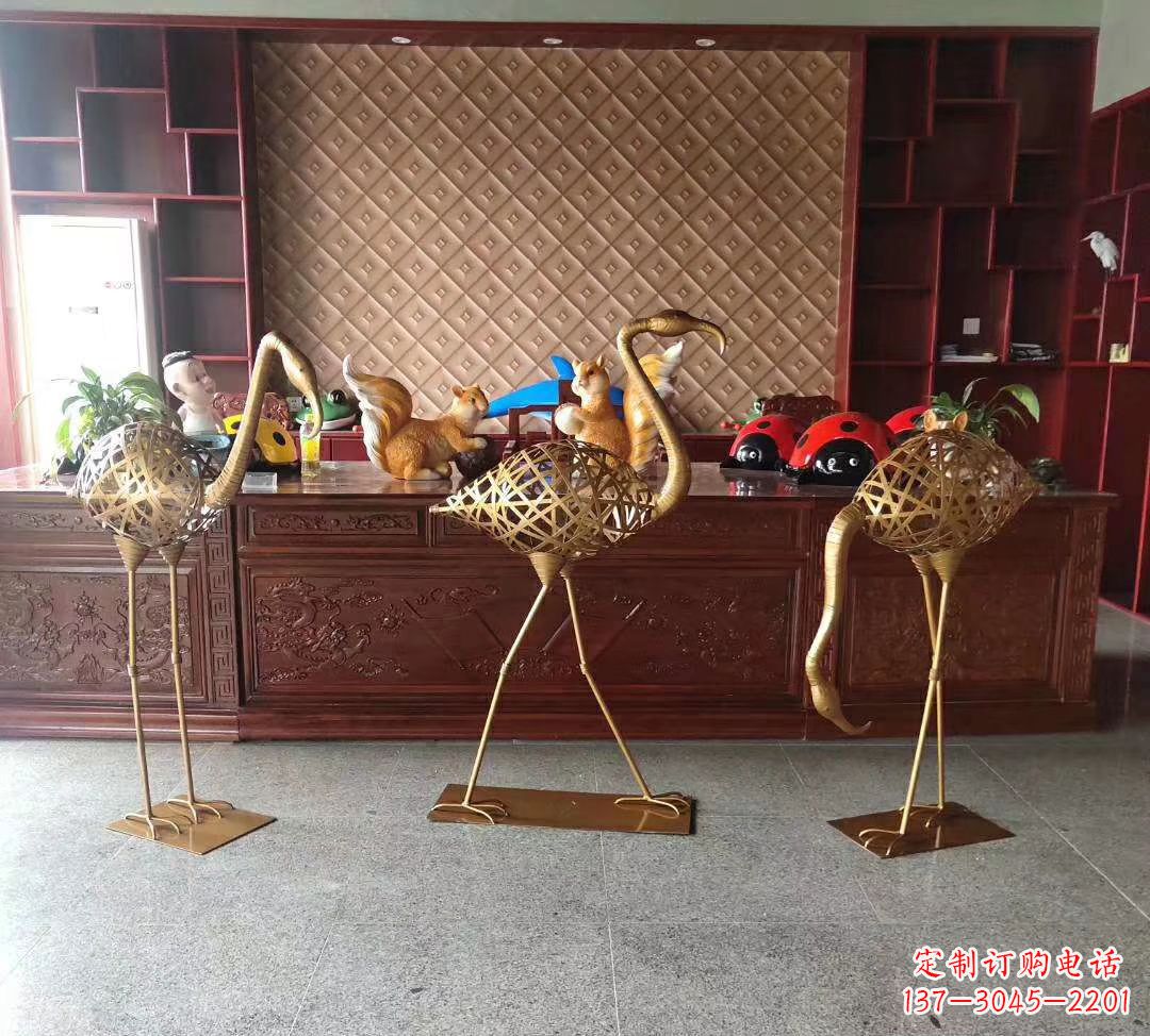 长沙不锈钢火烈鸟雕塑——熠熠生辉