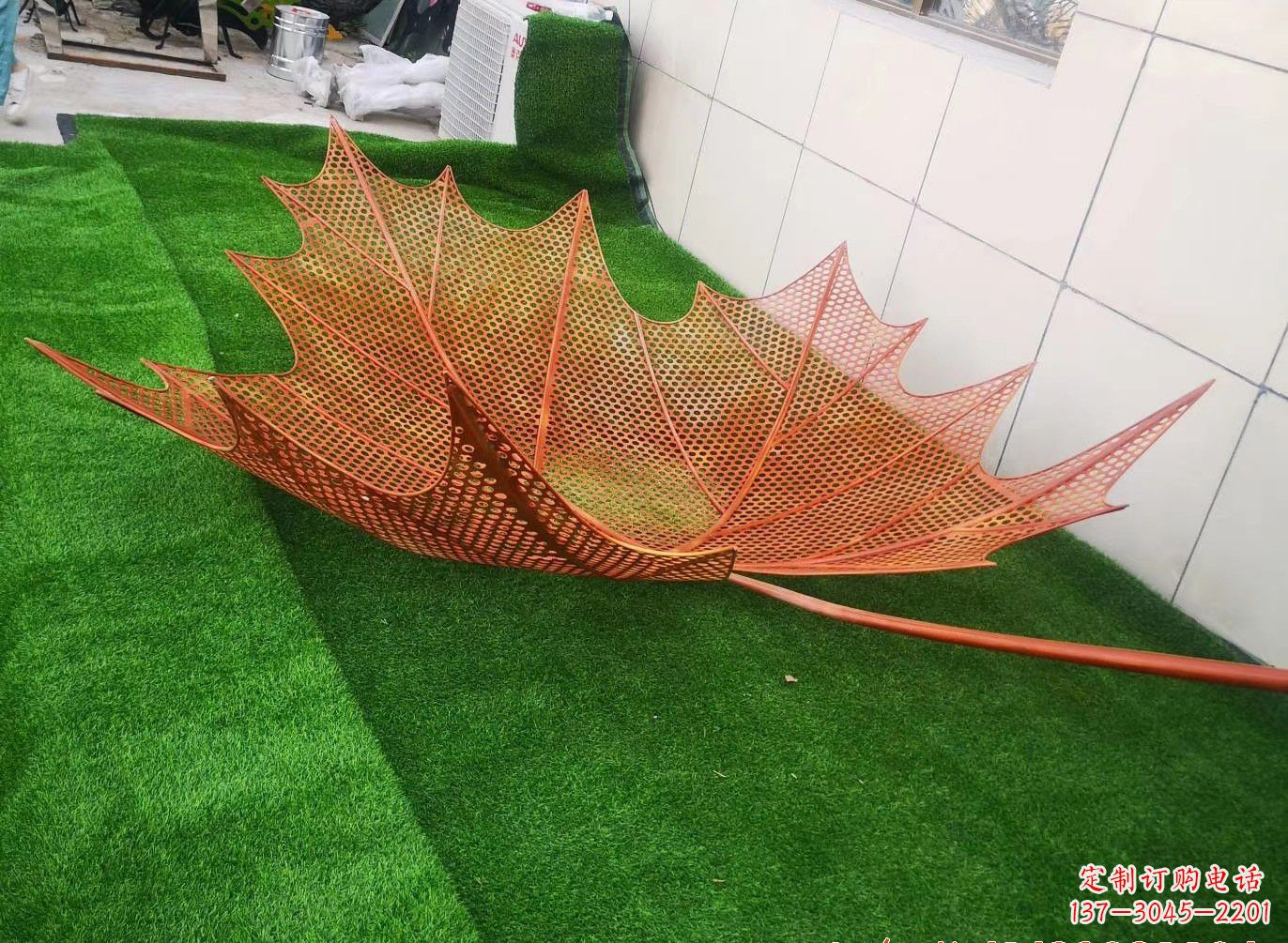 长沙镂空树叶雕塑精彩细节点缀着精美自然风景