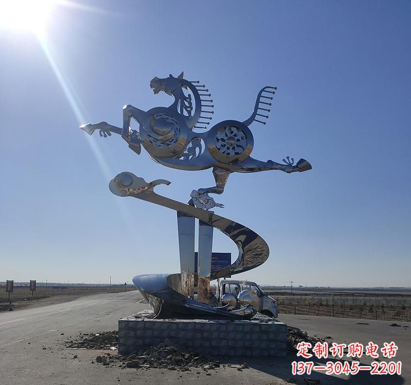 长沙不锈钢马踏飞燕城市雕塑