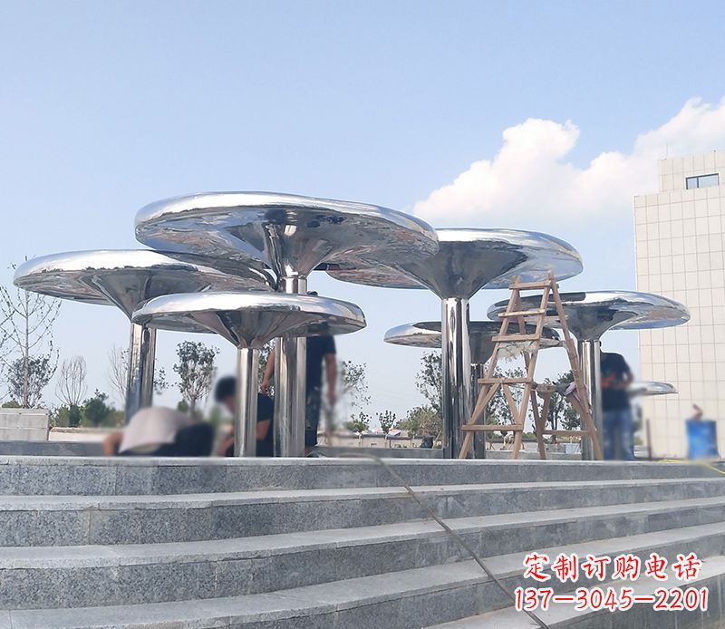 长沙艺术精美的不锈钢蘑菇公园雕塑