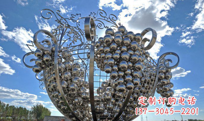 长沙不锈钢葡萄雕塑精致美观、经久耐用