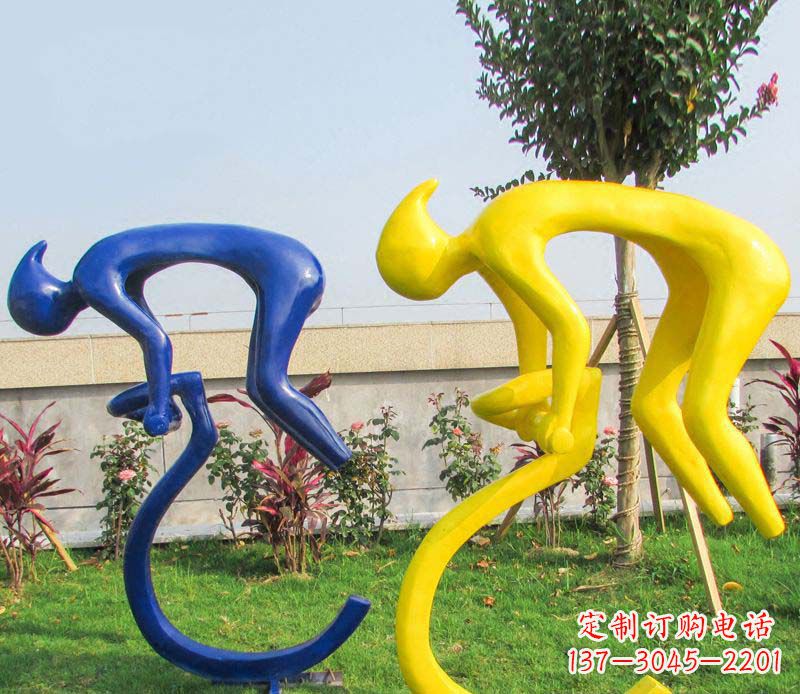 长沙不锈钢骑自行车广场景观雕塑——给城市带来活力