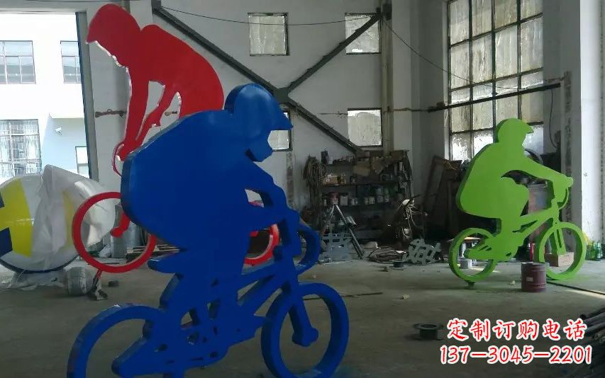 长沙不锈钢骑自行车的运动雕塑