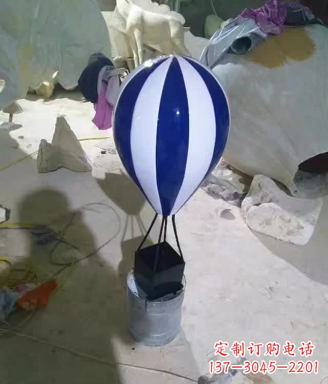 长沙气球雕塑精美外形、绚丽色彩