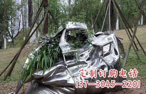 长沙不锈钢手提包雕塑——精美的艺术形式